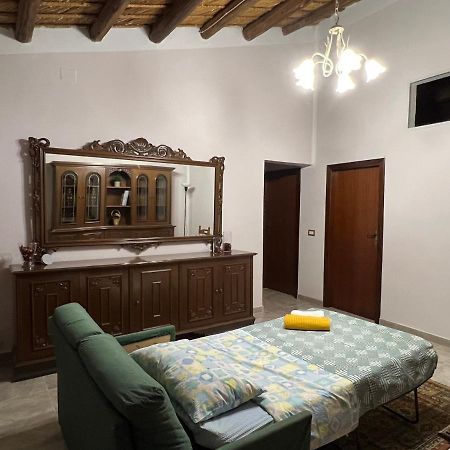Bed and Breakfast Casa Di Mirto К'ярамонте-Гульфі Екстер'єр фото